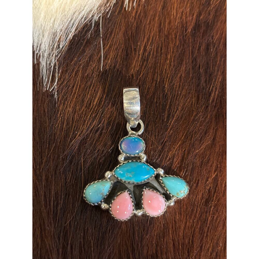 Kingman Turquoise Blue Opal & Pink Conch Pendant 925 Silver - Picture 2 of 6